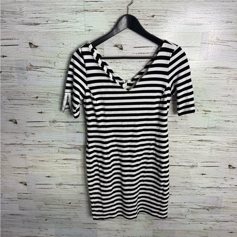 Banana Republic Black and White Striped Mini Dress size 4